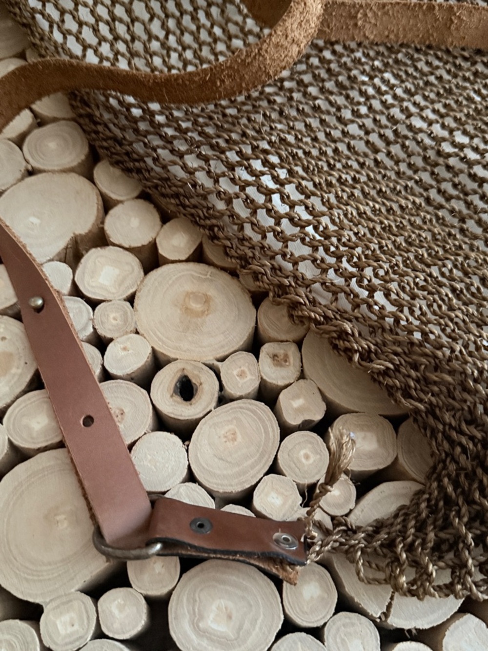 Handwoven Sisal Net Mesh Tote Bag Leather Straps - Brown Summer Beach Backpack - Picture 9 of 12
